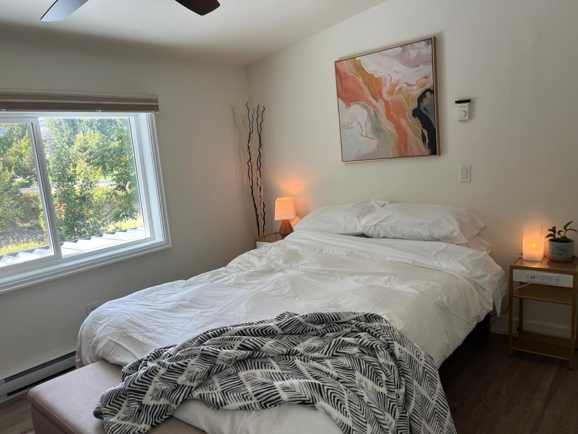 Hikari-Okanagan Sunshine B&B Kelowna Kültér fotó